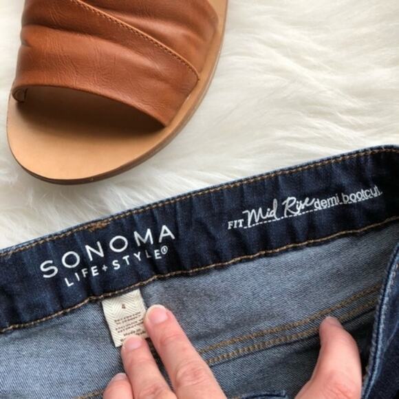 Sonoma Mid Rise Demi Bootcut Jeans Dark Wash 4 - Picture 6 of 7
